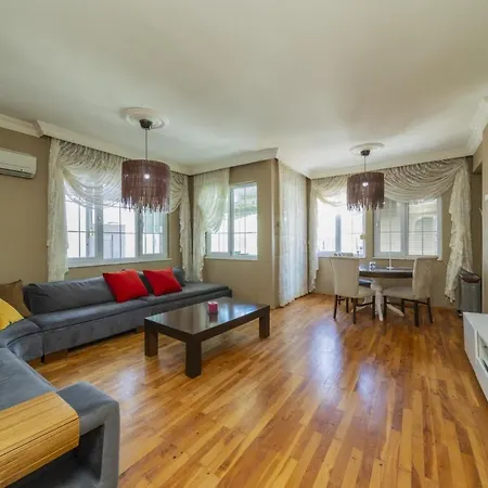 Appartement Stone Flat W Balcony 3 Min To Hadrian Gates Antalya